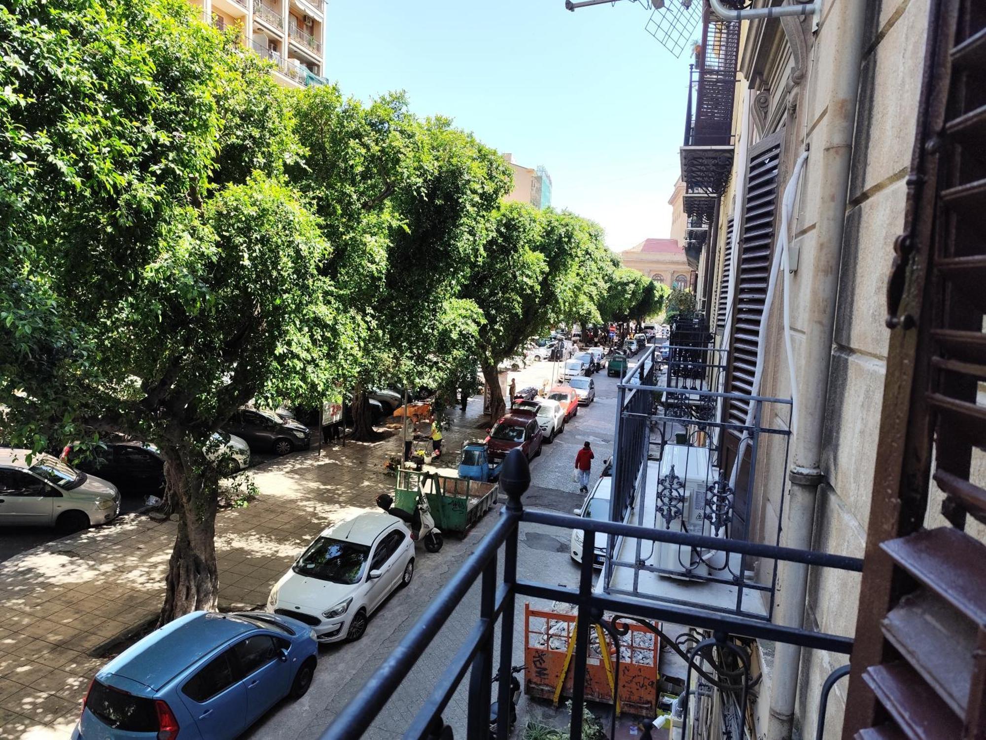 Opera Prima 28 Hotel Palermo Ruang foto
